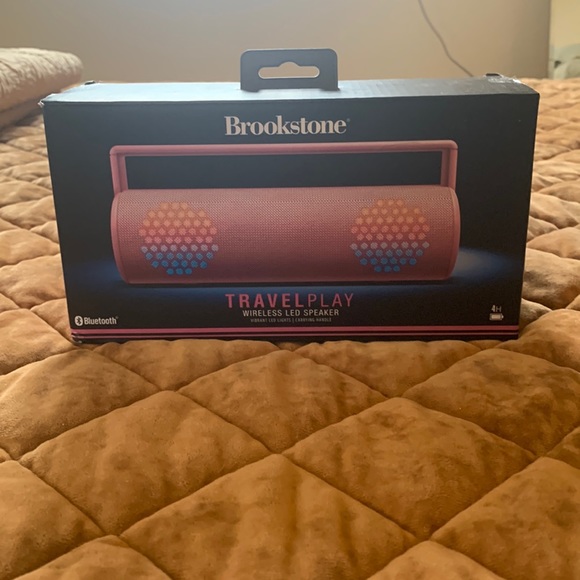 Brookstone wireless LED speaker- new in box with tags - Picture 1 of 3